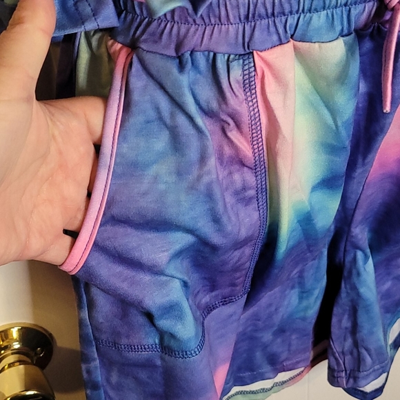 Short set! - Picture 3 of 7